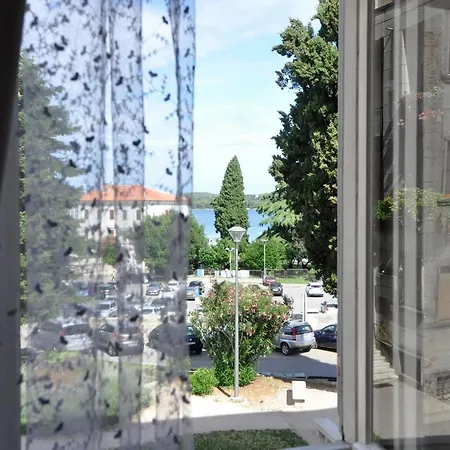 Amphiteater Art Apartment Pula