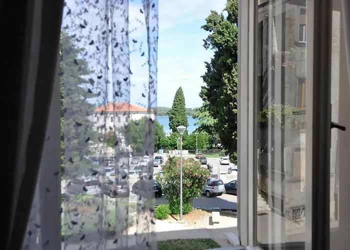 Amphiteater Art Appartement Pula