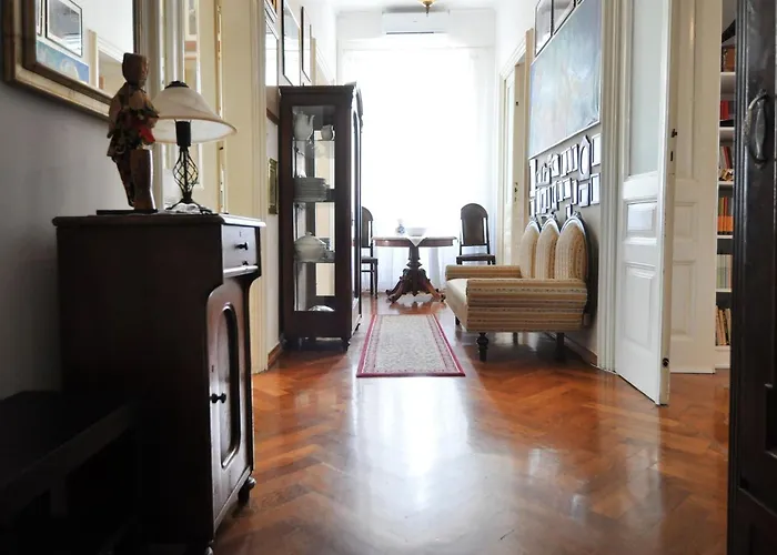 Amphiteater Art Apartment *